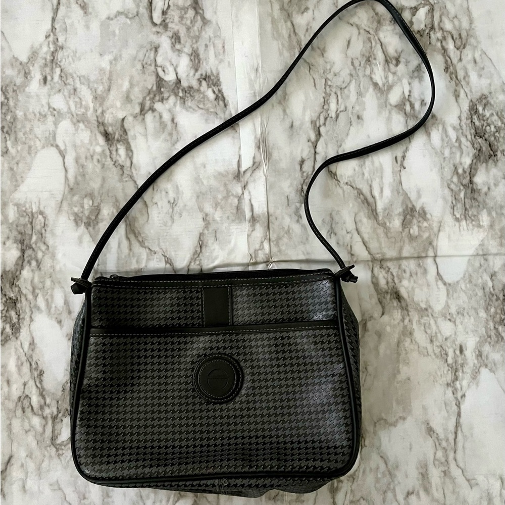 Vintage Small black textured Handbag purse